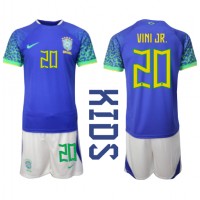 Brasilien Vinicius Junior #20 Udebane Trøje Børn VM 2022 Kortærmet (+ Korte bukser)